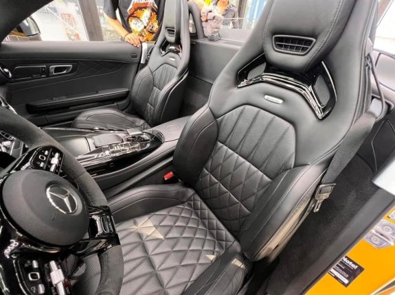 Mercedes-Benz AMG GT Roadster 2021 - Quái vật siêu lướt, siêu phẩm mui trần của Mercedes