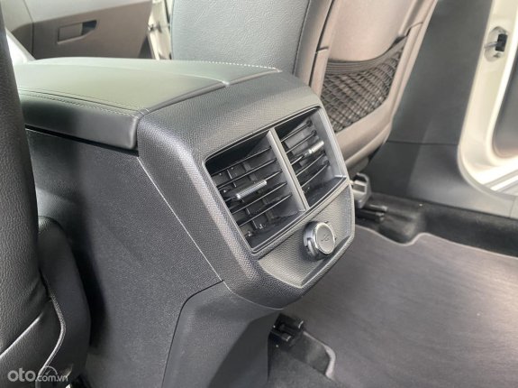 Peugeot 3008 Allure 2020 - Hỗ trợ bank 75%