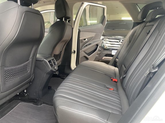 Peugeot 3008 Allure 2020 - Hỗ trợ bank 75%