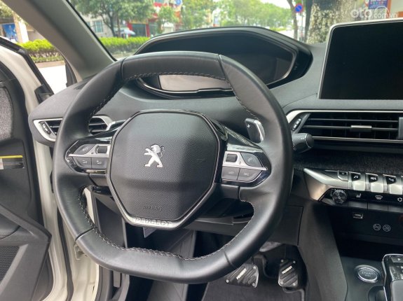 Peugeot 3008 Allure 2020 - Hỗ trợ bank 75%