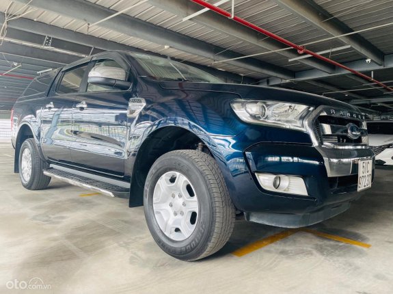 Ford Ranger 2017 - Đăng ký lần đầu 2018 xe gia đình giá 655tr