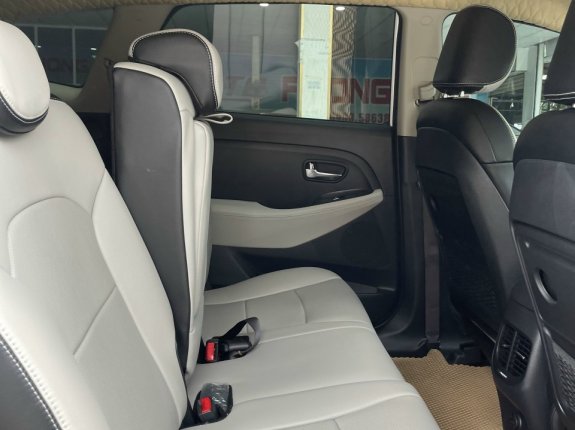 Kia Rondo 2016 - Máy xăng một chủ từ mua mới, đi chuẩn 27 ngàn cây
