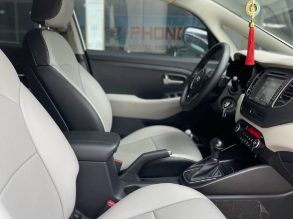 Kia Rondo 2016 - Máy xăng một chủ từ mua mới, đi chuẩn 27 ngàn cây