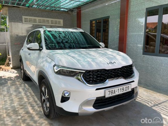 Kia Sonet 1.5 Premium 2021 - Mới như xe trong hãng