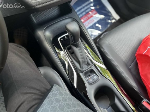 Toyota Corolla Altis 2022 - Mới còn nguyên seal