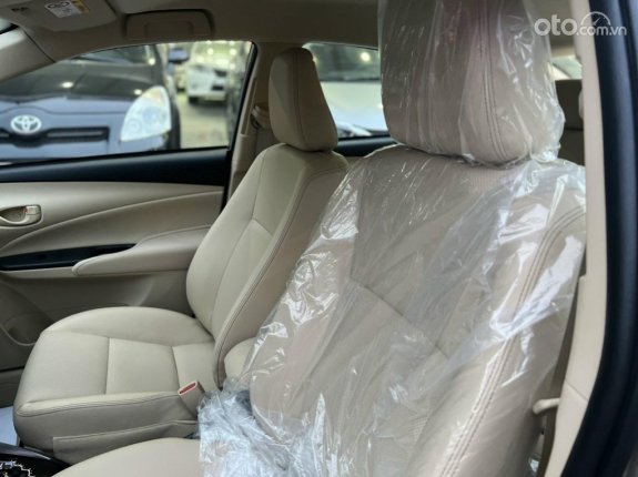 Toyota Vios 1.5 E CVT 2022 - Mới còn nguyên seal