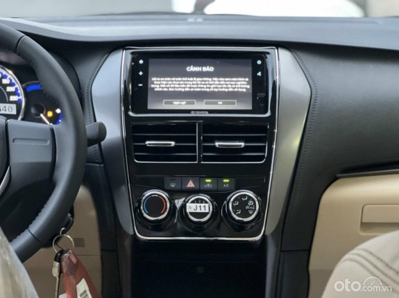 Toyota Vios 1.5 E CVT 2022 - Mới còn nguyên seal