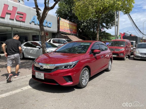 Honda City 1.5 L 2021 - Xe màu đỏ nổi bật