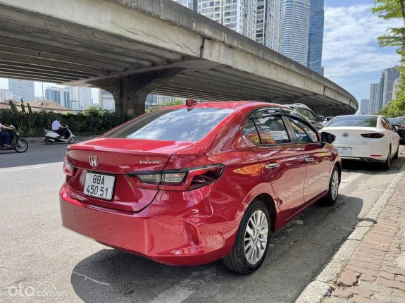 Honda City 1.5 L 2021 - Xe màu đỏ nổi bật