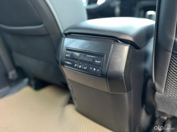 Toyota Land Cruiser Prado 2016 - 1 chủ từ đầu đẹp nguyên bản