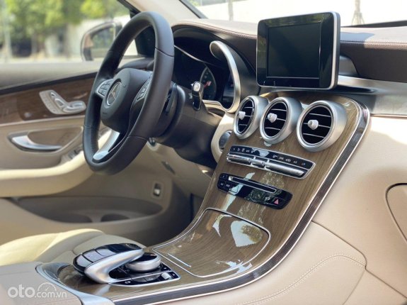 Mua bán Mercedes-Benz GLC 250 4Matic 2019 giá 1 tỉ 785 triệu - 22529110