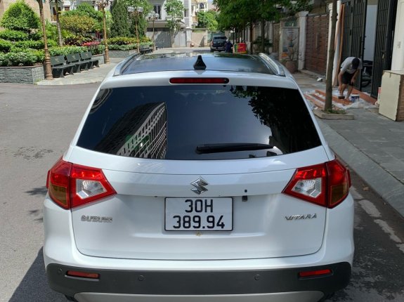 Suzuki Vitara 1.6 AT 2016 - Ghé vào xem em nó - Siêu mới - Chủ mới chỉ việc chạy không lo về bảo dưỡng