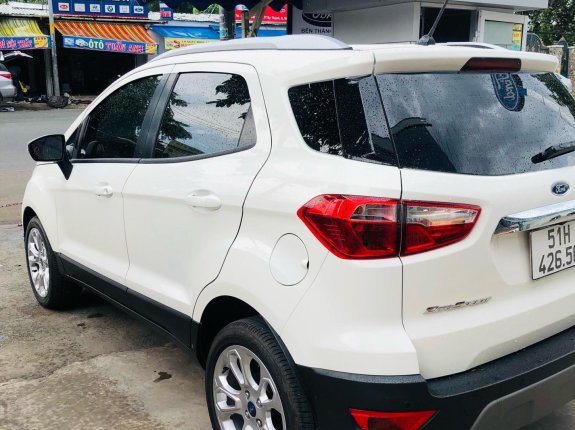Ford EcoSport Titanium 1.5L AT 2022 - Cần bán gấp xe nhập khẩu nguyên chiếc giá 598tr