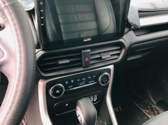 Ford EcoSport Titanium 1.5L AT 2022 - Cần bán gấp xe nhập khẩu nguyên chiếc giá 598tr