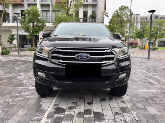 Ford Everest Ambiente 2.0 MT 4x2 2019 - Xe nhập khẩu