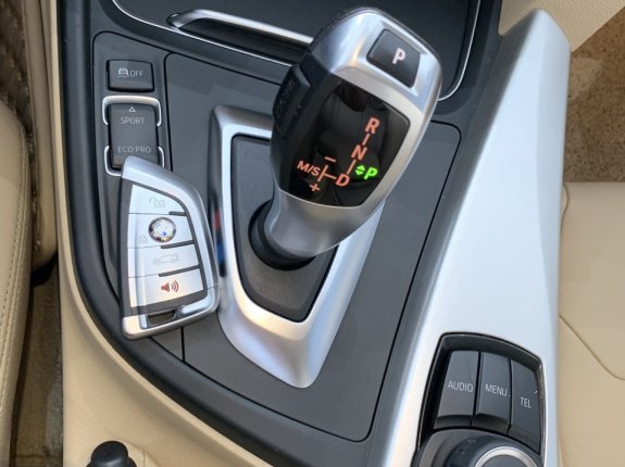 BMW 320i 2016 - Xe sang cực đẹp, biển thành phố, nhập Đức