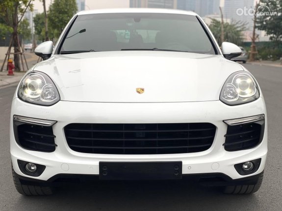 Porsche Cayenne 3.0 2016 - Xe màu trắng