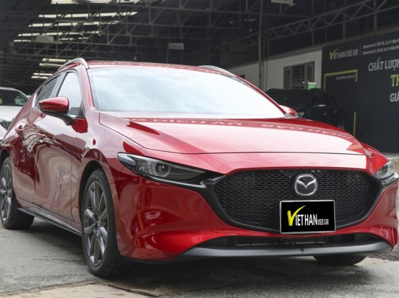Mazda 3 Sport 1.5L Premium 2021 - Xe màu đỏ giá cạnh tranh