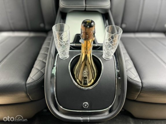 Bentley Bentayga V8 2019 - Hỗ trợ ngân hàng 70%