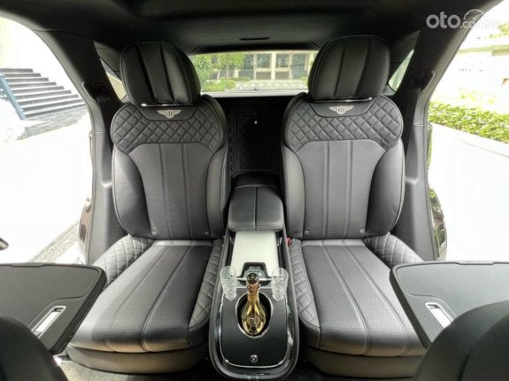 Bentley Bentayga V8 2019 - Hỗ trợ ngân hàng 70%