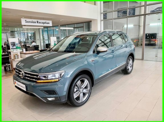 Volkswagen Tiguan Luxury S 2022 - Nhập khẩu trực tiếp từ Bắc Mỹ, chiếc xe Đức với các tính năng an toàn vượt trội. Đủ màu giao ngay