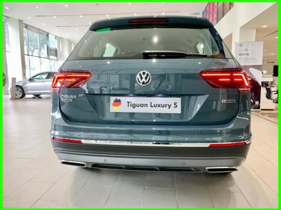 Volkswagen Tiguan Luxury S 2022 - Nhập khẩu trực tiếp từ Bắc Mỹ, chiếc xe Đức với các tính năng an toàn vượt trội. Đủ màu giao ngay
