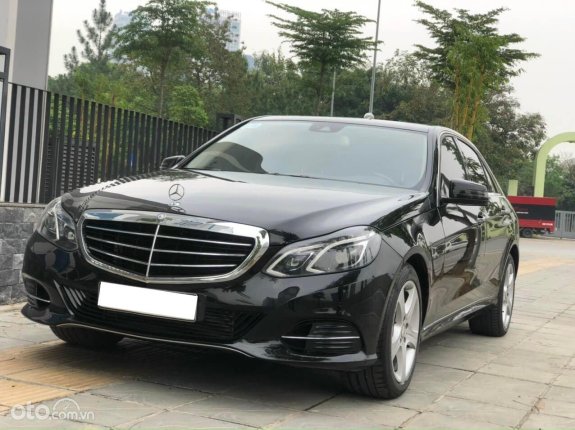 Mercedes-Benz E200 2014 - Xe màu đen giá hữu nghị