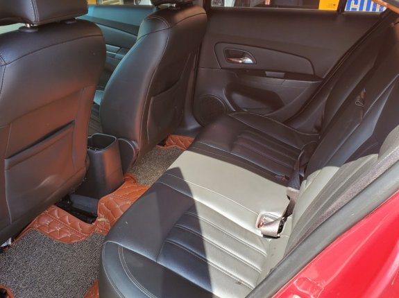 Chevrolet Cruze Phiên bản khác 2017 - Xe màu đỏ nổi bật bắt mắt