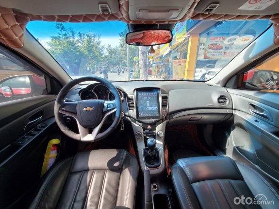 Chevrolet Cruze Phiên bản khác 2017 - Xe màu đỏ nổi bật bắt mắt