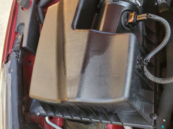 Chevrolet Cruze Phiên bản khác 2017 - Xe màu đỏ nổi bật bắt mắt