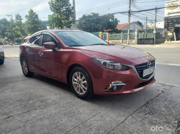 Mazda 3 1.5L Sedan 2015 - Giá bán 470tr, màu đỏ
