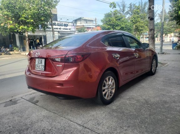Mazda 3 1.5L Sedan 2015 - Giá bán 470tr, màu đỏ