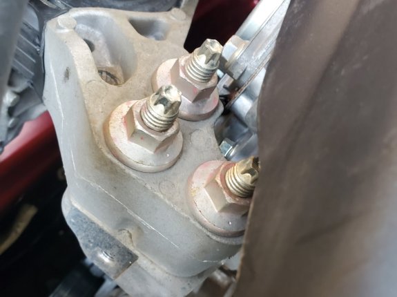 Mazda 3 1.5L Sedan 2015 - Giá bán 470tr, màu đỏ