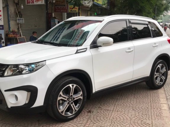 Suzuki Vitara 1.6AT 2016 - Xe màu trắng nhập khẩu