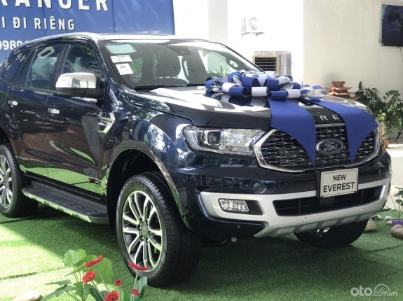 Ford Everest Titanium 2.0L AT 4WD 2022 - Lô xe cuối, giá thánh lý, giảm tiền mặt sâu, có xe giao ngay. Hỗ trợ vay 80% lãi thấp
