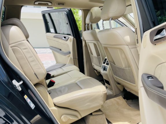 Mercedes-Benz GL 350 4Matic 2015 - Xe màu đen, máy dầu