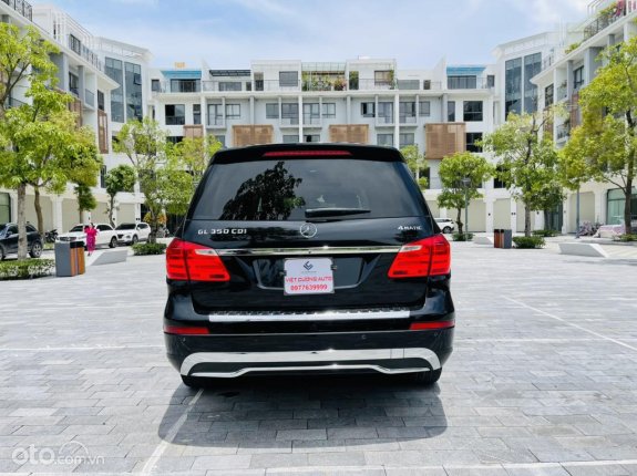 Mercedes-Benz GL 350 4Matic 2015 - Xe màu đen, máy dầu
