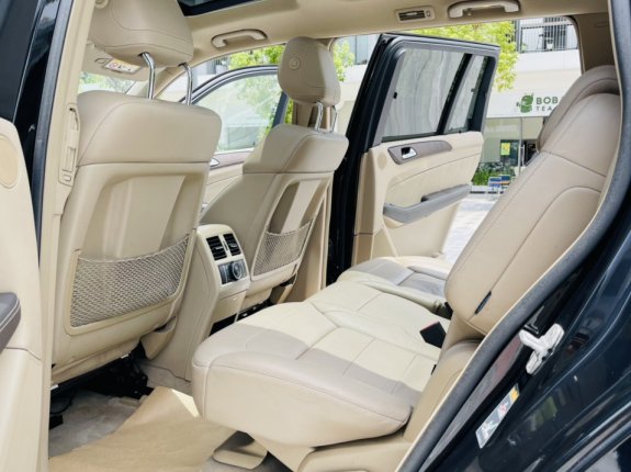 Mercedes-Benz GL 350 4Matic 2015 - Xe màu đen, máy dầu