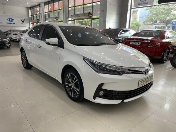 Toyota Corolla Altis 2018 - Tặng chăm sóc xe 1 năm nhiều hạng mục