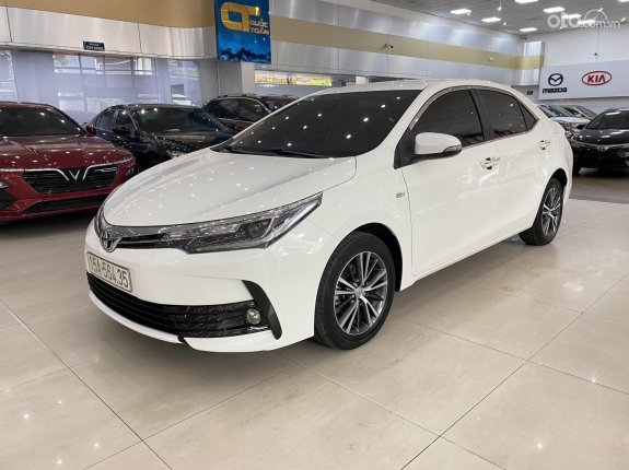 Toyota Corolla Altis 2018 - Tặng chăm sóc xe 1 năm nhiều hạng mục