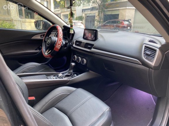 Mazda 3 1.5L Sedan 2017 - Xe cực đẹp