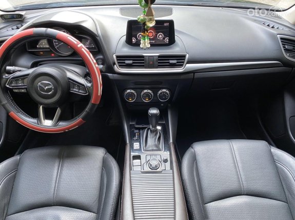 Mazda 3 1.5L Sedan 2017 - Xe cực đẹp