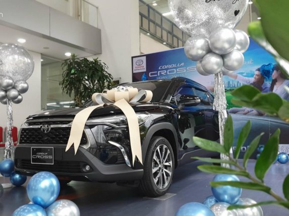 Toyota Corolla Cross 1.8 G 2022 - Giao xe ngay trong tháng 10 - Ưu đãi đặc biệt từ đại lý, lăn bánh chỉ từ 150tr