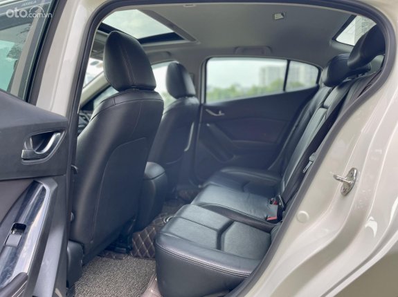 Mazda 3 2019 - Biển đẹp Hà Nội, xe đẹp