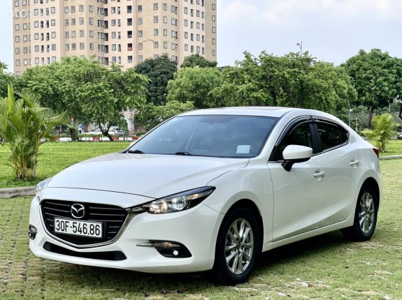 Mazda 3 2019 - Biển đẹp Hà Nội, xe đẹp