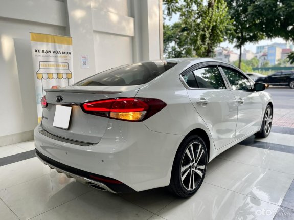 Kia Cerato 1.6 MT 2018 - Xe đẹp còn rất mới
