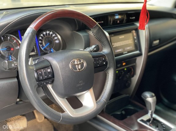 Toyota Fortuner 2.4G 4x2 AT  2019 - Dòng xe gầm cao, động cơ mạnh mẽ