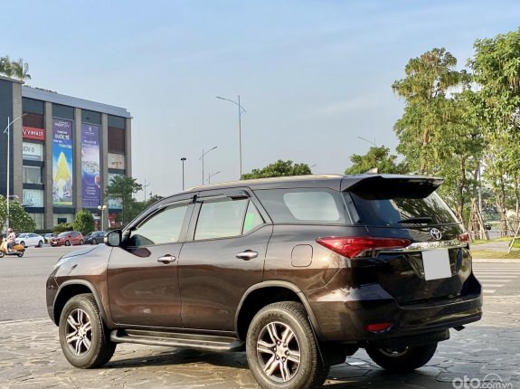 Toyota Fortuner 2.4G 4x2 AT  2019 - Dòng xe gầm cao, động cơ mạnh mẽ