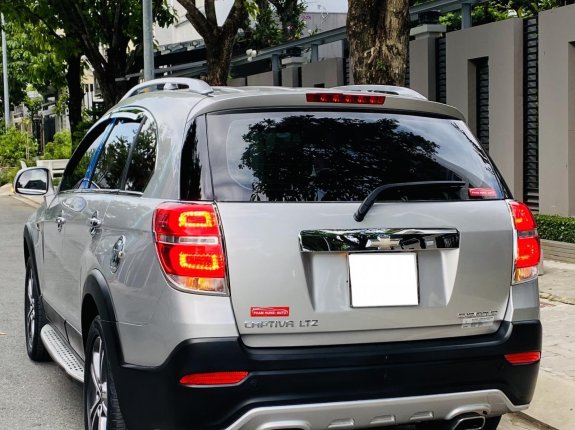 Chevrolet Captiva ltz 2.4 at 2015 - Model 2015 full option bản cao cấp nhất