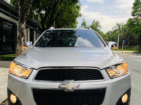 Chevrolet Captiva ltz 2.4 at 2015 - Model 2015 full option bản cao cấp nhất